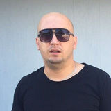 Abcdeghijklm from Rapperswil | Man | 37 years old | Libra