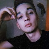 Guss from Mercedes | Man | 27 years old | Capricorn