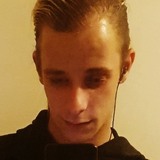 Rickvandenbe05 from Almelo | Man | 26 years old | Leo