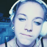 Sumcore from Piombino Dese | Woman | 27 years old | Libra