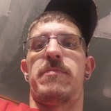 Rooster from Johnson City | Man | 37 years old | Gemini