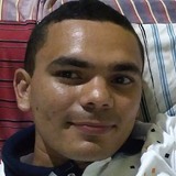 Alexandre99Uw from Moreno | Man | 32 years old | Sagittarius