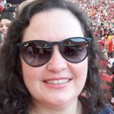 Bia from Vitoria | Woman | 49 years old | Leo