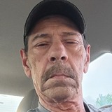 Charlessparrrf from Lynchburg | Man | 62 years old | Cancer