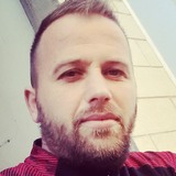 Xhoo from Viareggio | Man | 32 years old | Leo