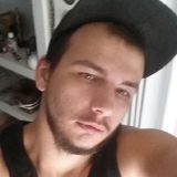 Cameron from Lawndale | Man | 32 years old | Sagittarius